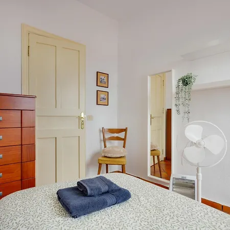 La Casa De Apartment